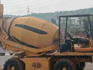 Fairly Nigeria Used 4cubic Concrete Mixer.