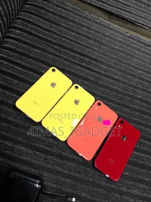 Apple iPhone XR 128 GB Yellow