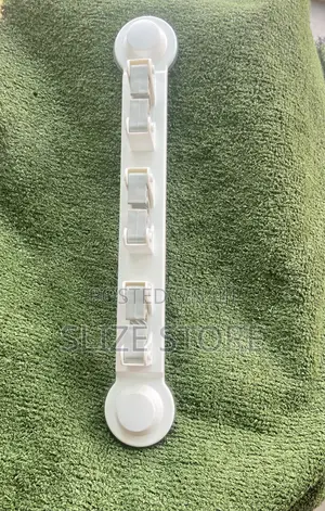 Wall Mounted 3 Hook Mop Holder