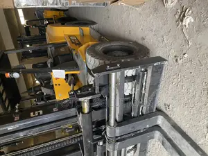 Mobile Forklifts 10tons