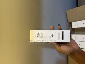 D’Alba White Truffle First Spray Serum