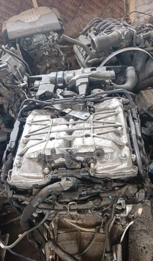 Range Rover Supercharger Engine V8