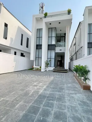 5bdrm Duplex in Ikota for sale
