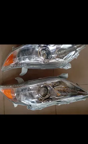 Set Of Headlamp Camry 2010 Model