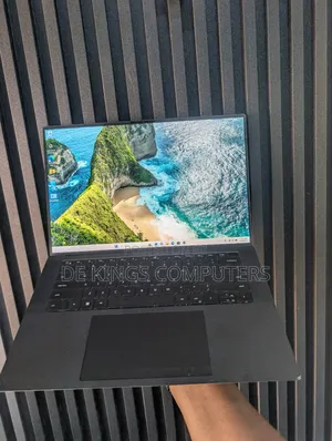 Laptop Dell XPS 15 9530 16GB Intel Core i7 SSD 512GB