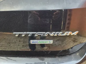 Ford Edge Titanium 4dr AWD 2017 Black
