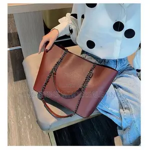 Ladies Tote Bag Featuring Chain Handles
