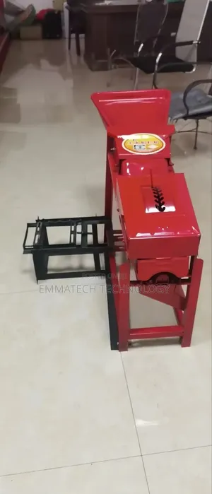 Stage Corn Threshers Machine
