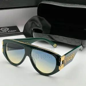 "Philipp Plein Luxury Oversized Sunglasses Bold/Oversized Styles