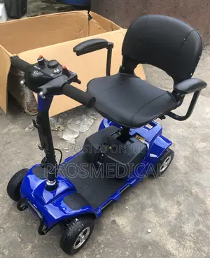 Electric/Power Wheelchair/Motorized Wheelchair