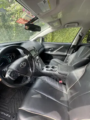 Toyota Venza XLE 4dr Wagon (3.5L 6cyl 6A) 2015 Black