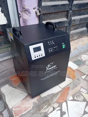 Strong Five Star Solar Generator