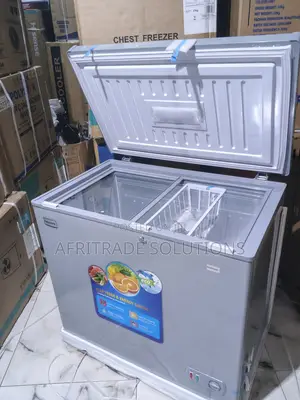 Polystar Familysize Chest Freezer 200l