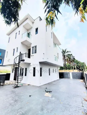 4bdrm Duplex in Adeniyi Jones Ikeja for sale