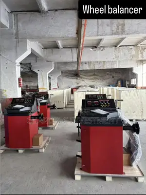 Digital Computerized Wheel Balancer