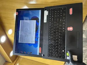 Laptop Acer TravelMate P255 M 12GB Intel Core i5 HDD+SSD 750GB