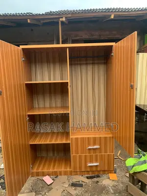 4ft by 6ft Wardrobe Yellow