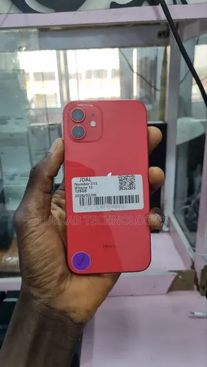 Apple iPhone 12 128 GB Red