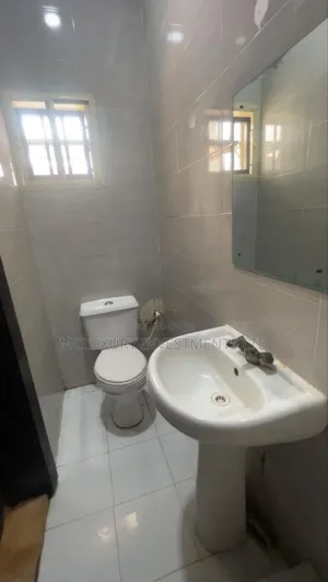 Furnished 1bdrm Apartment in Canal West, Osapa london for rent