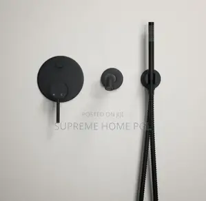 High Quality Wall Mounted Bath Shower Mixer Tap.