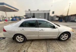 Honda Accord 2007 Silver