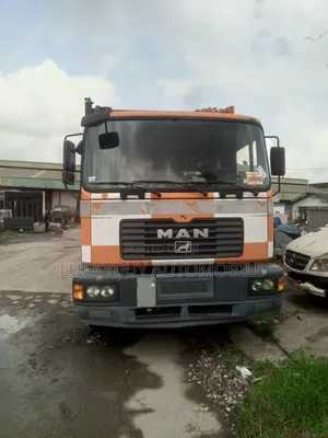 Man Diesel Compactor Truck