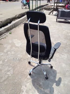 Quality Office Chair (Iron at Back)
