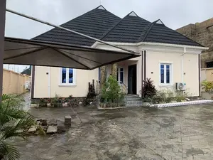 Furnished 4bdrm Bungalow in Akala Express for sale