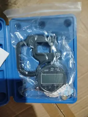Digital Thickness Gauge
