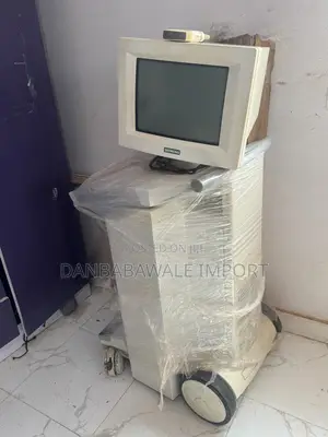 Siemens “Tokunbo” Working Ultrasound on Trolley