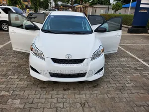 Toyota Matrix 2014 White