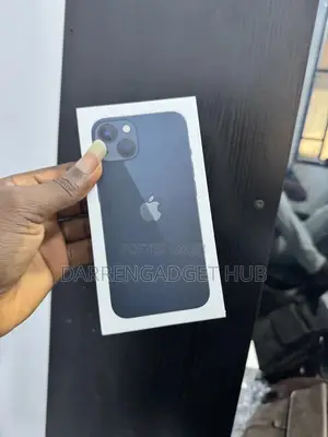 New Apple iPhone 13 128 GB Black