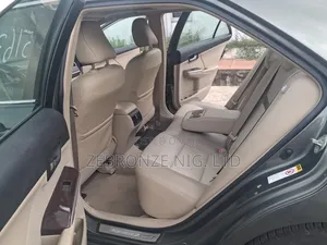 Toyota Camry XLE 4dr Sedan (2.5L 4cyl 6A) 2012 Green