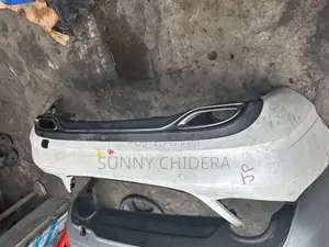 C300 2015 Back Bumper Follow Come