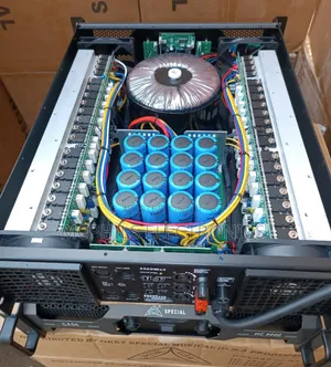 Special Heavyduty Powered Amplifier Ca50 Hc-9000
