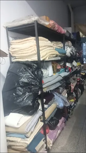 High Quality Anti-Scratch Shelving