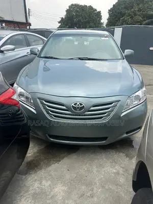 Toyota Camry LE 4dr Sedan (2.4L 4cyl 5A) 2009 Green