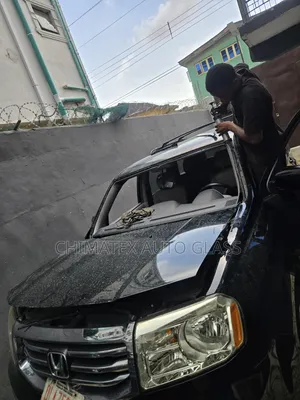 Honda Pilot 2013 Windscreen Glass Available