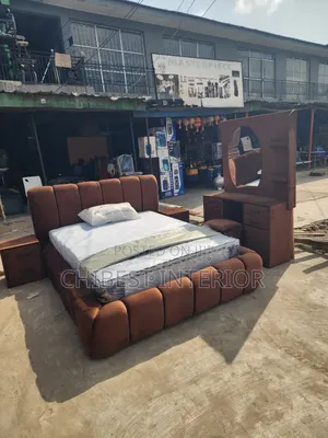 Exclusive 5by6 Set of Bubble Bed Frame