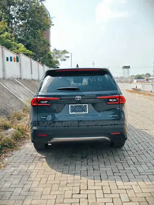 Toyota Highlander Limited FWD 2024 Blue