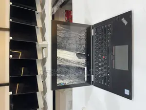 Laptop Lenovo ThinkPad Yoga 8GB Intel Core i3 SSD 256GB