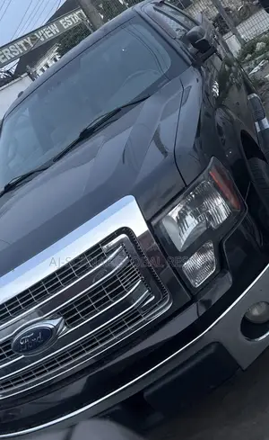 Ford F-150 Limited 4dr SuperCrew 5.5 ft. SB (3.5L 6cyl Turbo 6A) 2014