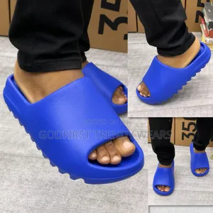 New Trending Top Notch Quality Footwear
