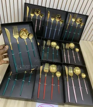 Set of Cutlery With Box