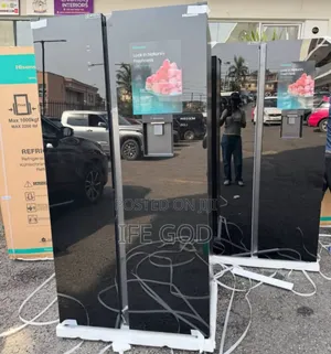 Original Hisense Side By Side Black Mirror Face Glass Fridge & Freezer