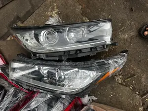 Tokunbo Headlight Highlander 2017-2019