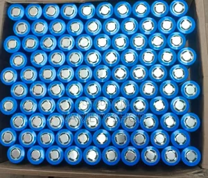 Flat Head Rechargeable 3.7v 18650 Li-Ion Battery -100pcs