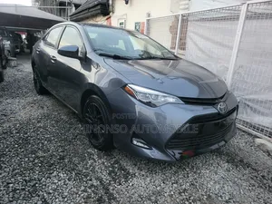 Toyota Corolla LE ECO 4dr Sedan (1.8L 4cyl CVT) 2017 Gray