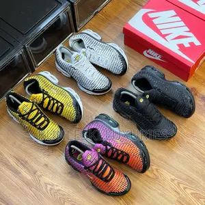 Original Nike Air Max Tn Plus Vii Sneakers