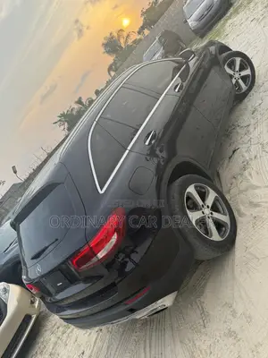 Mercedes-Benz GLC-Class 2016 Black